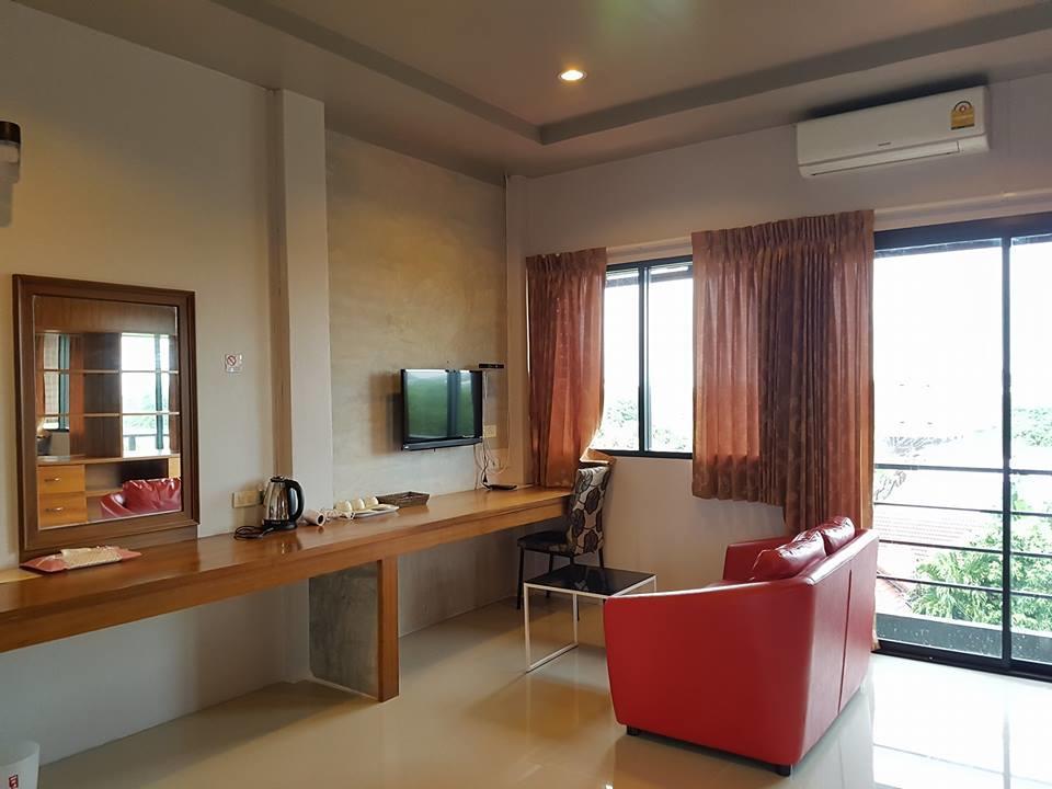 Waen Petch Place Hotel Ubon Ratchathani Exterior photo