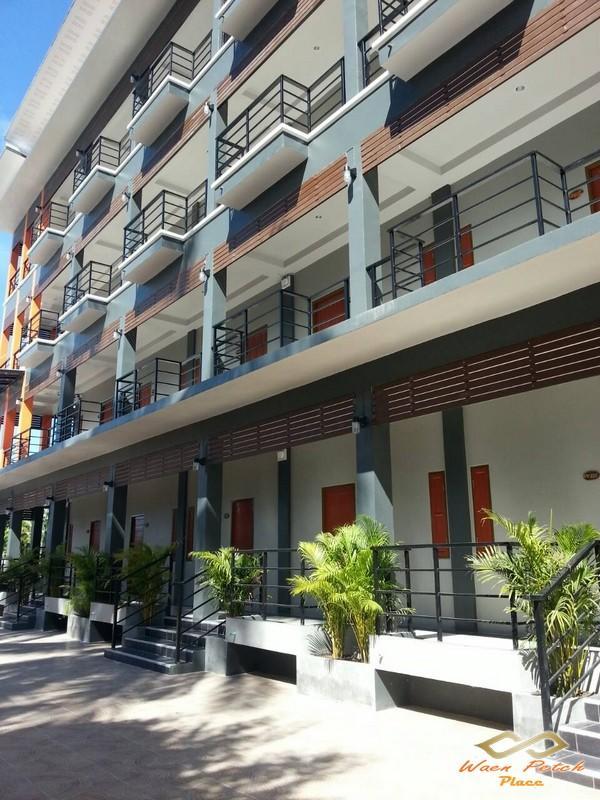 Waen Petch Place Hotel Ubon Ratchathani Exterior photo